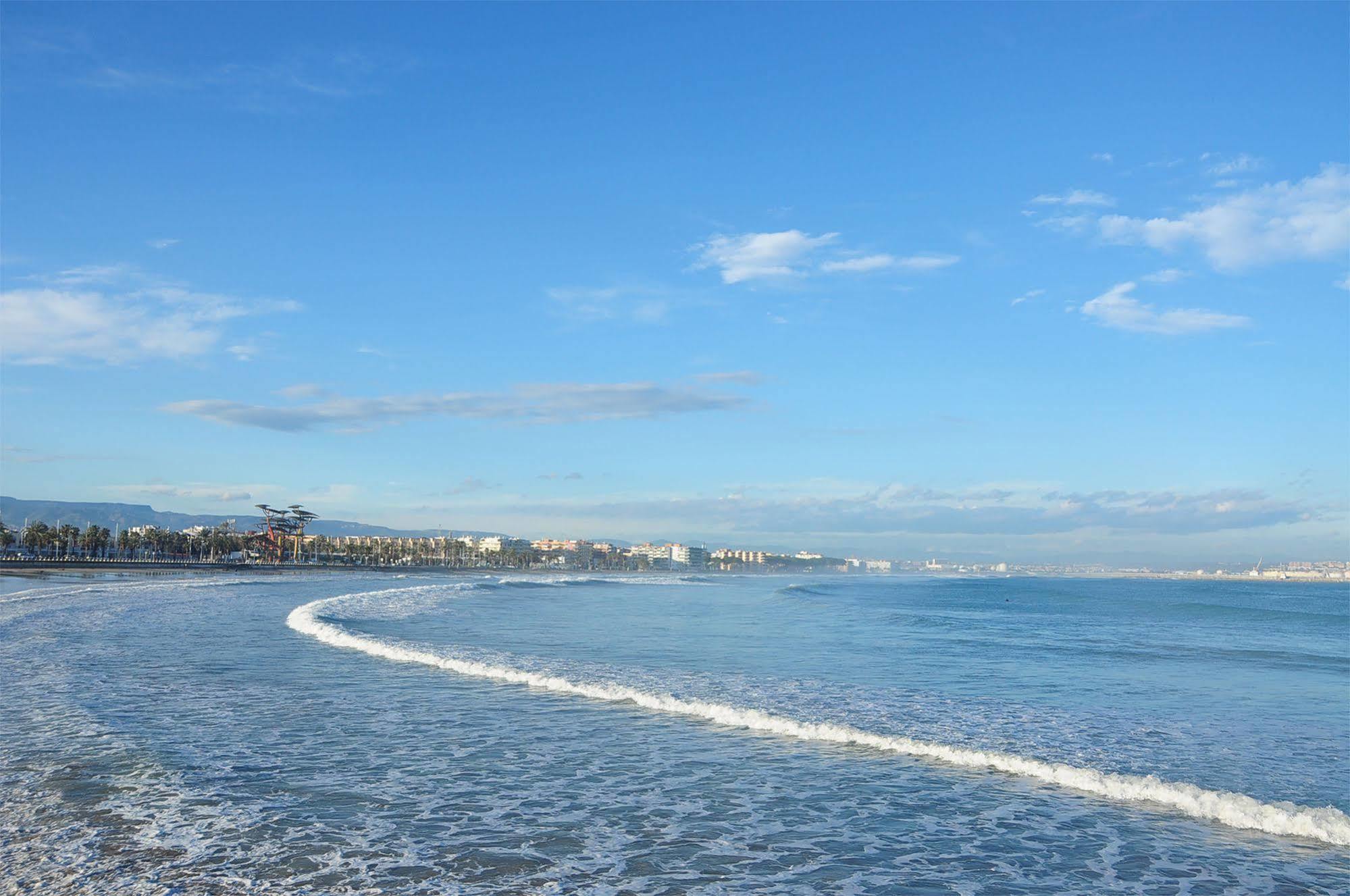 Alojamiento Villa Moles Salou Exteriör bild