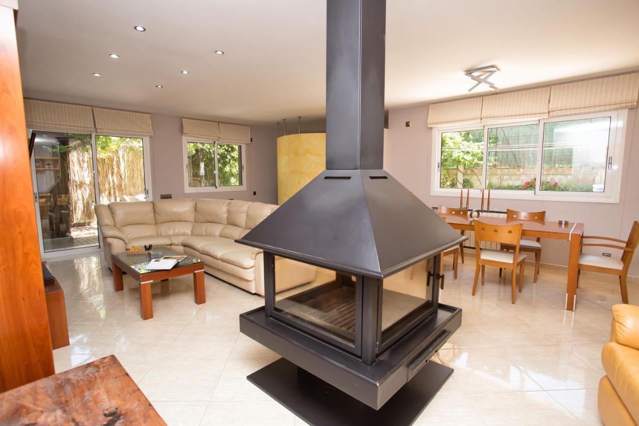 Alojamiento Villa Moles Salou Exteriör bild